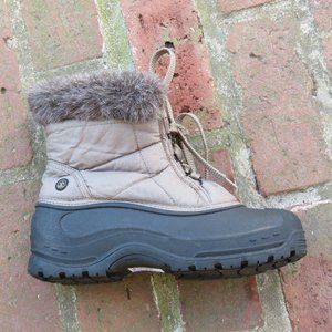 Women's Northside waterproof insulated winter boots Sz 9